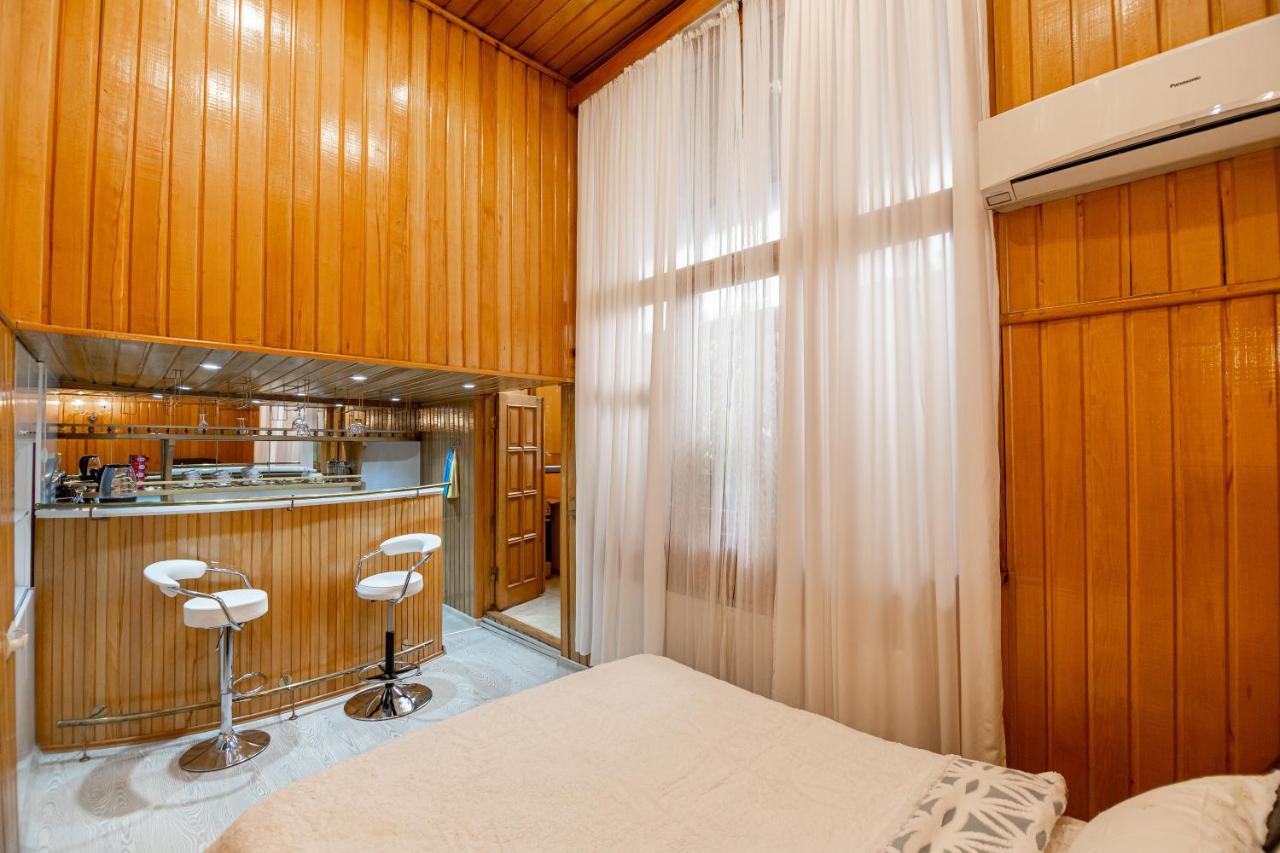 Rustaveli Downtown Aparthotel Tbilissi Extérieur photo