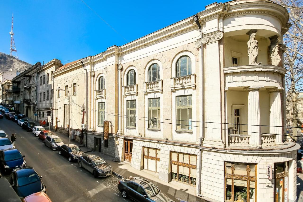 Rustaveli Downtown Aparthotel Tbilissi Extérieur photo